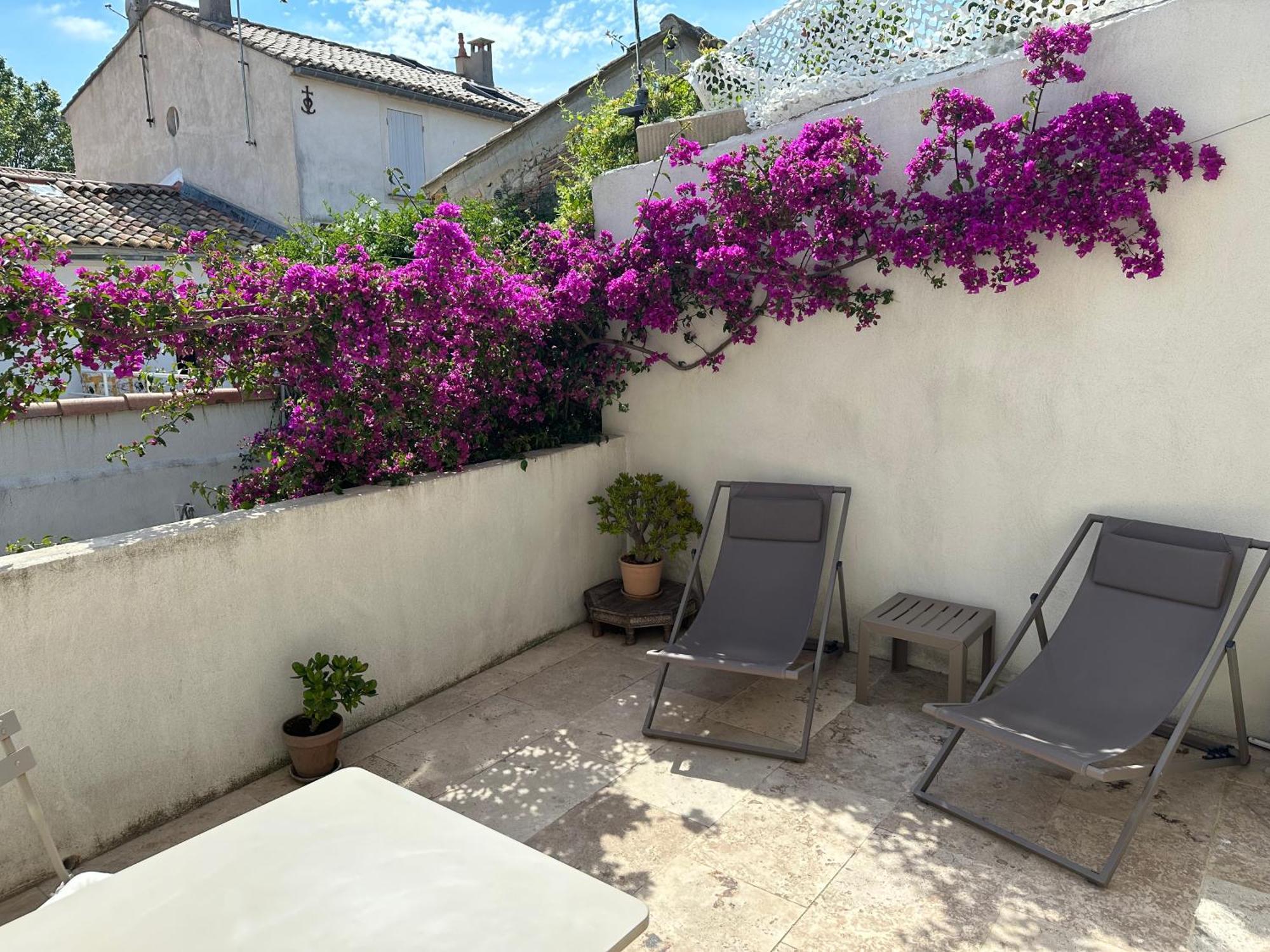 Appartements 3 Etoiles Terrasse Ou Patio Intra-Muros Aigues-Mortes Exterior photo